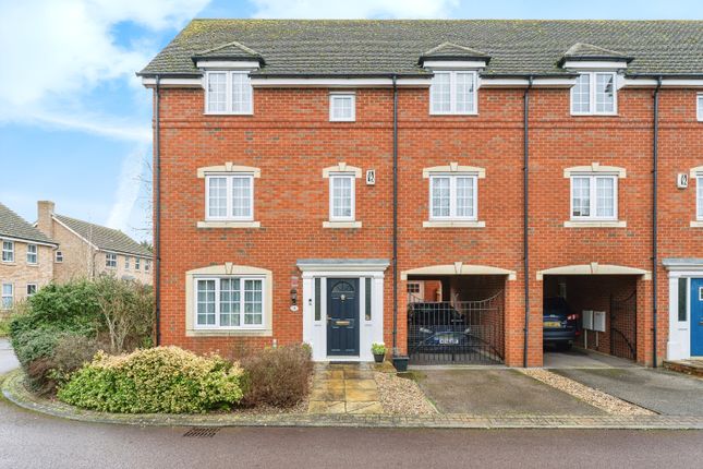5 bedroom town house for sale