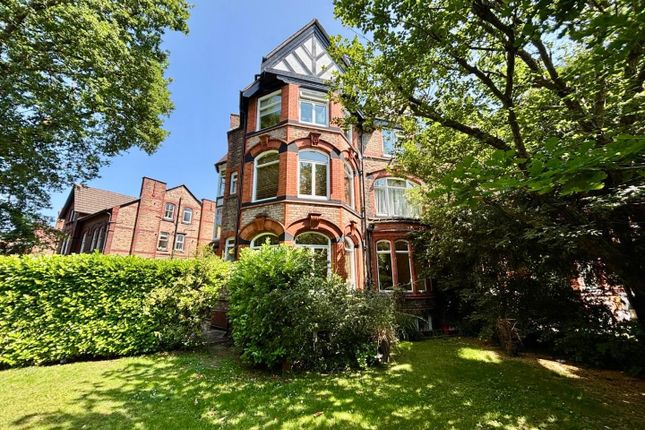 Lapwing Lane, West Didsbury 1 bed flat for sale