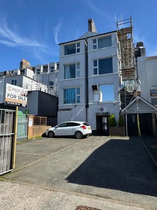 1 bed flat