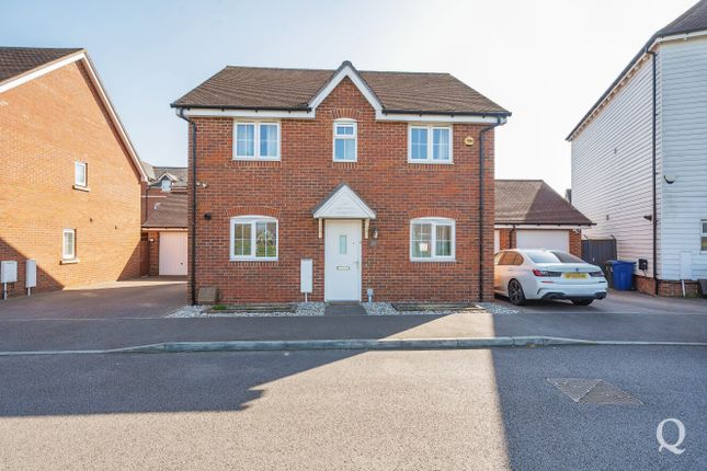 Eveas Drive, Sittingbourne, Kent, ME10 4 bed detached house for sale