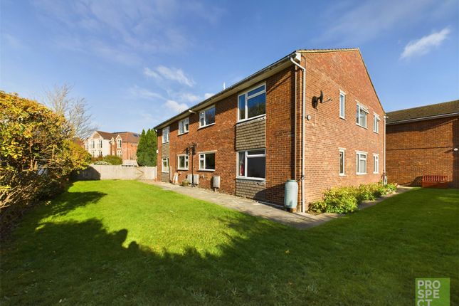 2 bed flat