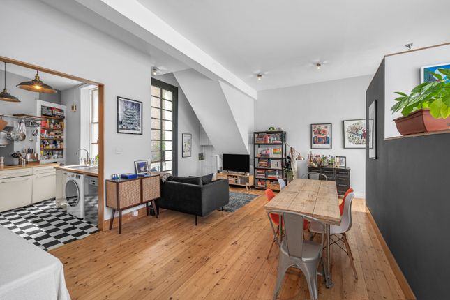 Petherton Road, Highbury, Islington 2 bed maisonette for sale