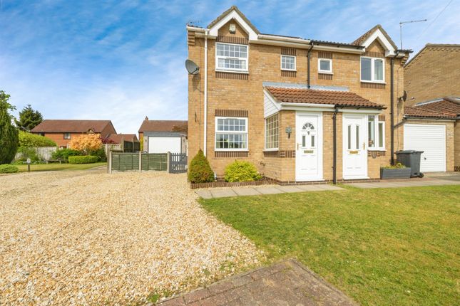 2 bedroom semi-detached house for sale