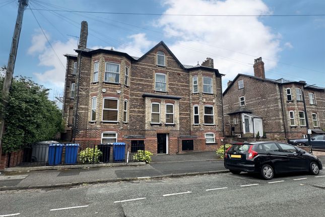 2 bed flat