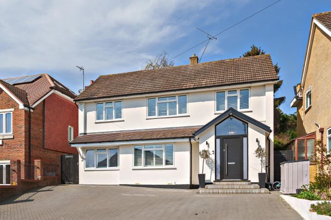 Tolmers Gardens, Cuffley Potters Bar EN6 5 bed detached house for sale