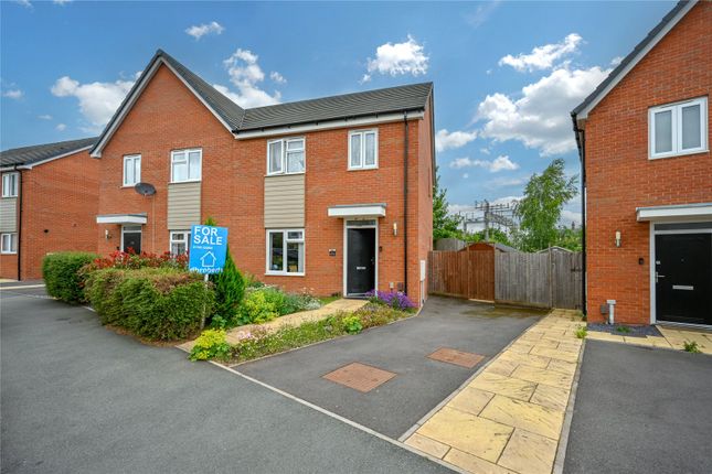 Landons Way, Stafford, Staffordshire... 3 bed semi