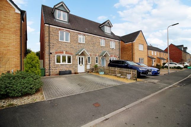 4 bedroom town house for sale
