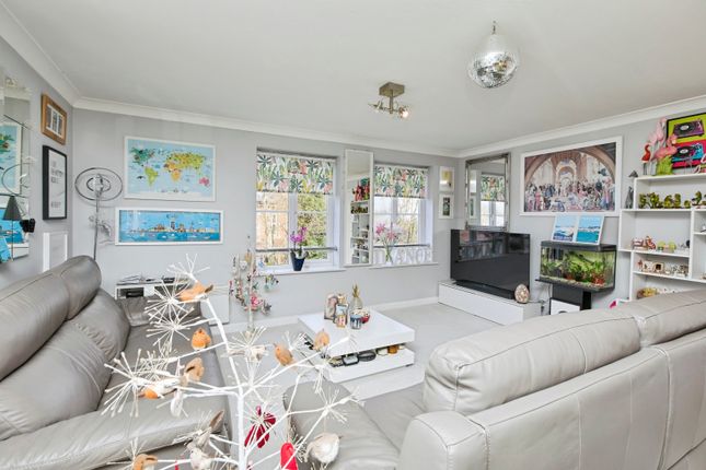 2 bed flat
