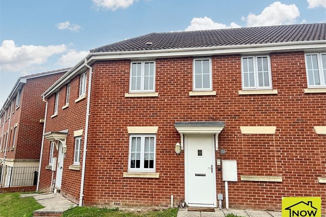 Goldstraw Lane, Fernwood, Newark... 2 bed maisonette for sale