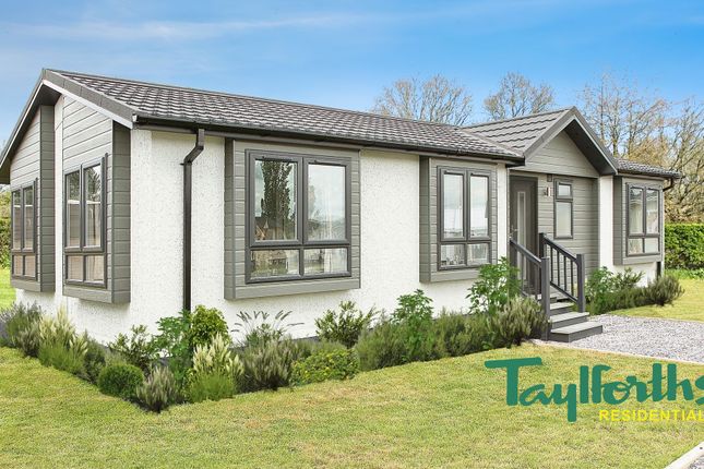 2 bedroom park home for sale
