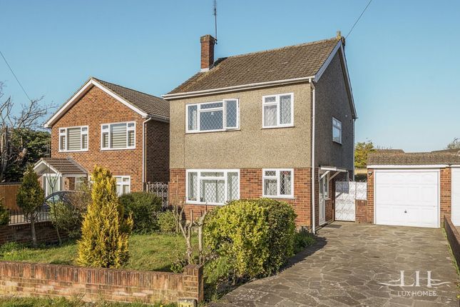 3 bed detached house