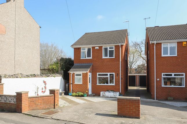 Old Hall Road, Chesterfield S40 3 bed detached house for sale
