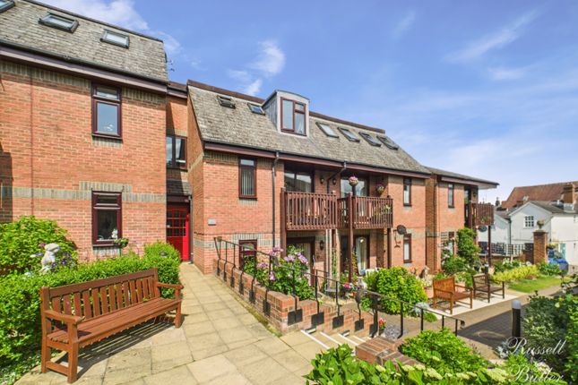 Paynes Court,Buckingham 2 bed apartment for sale