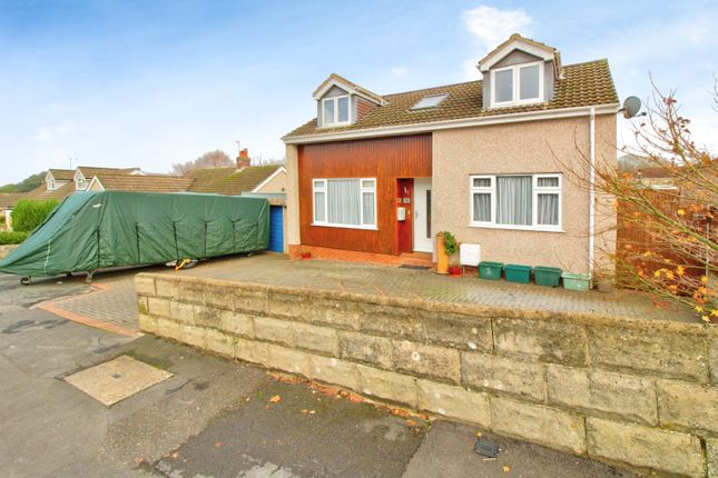 5 bed detached house