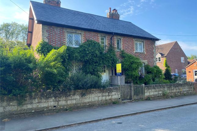 Church Street, Great Bedwyn... 3 bed semi