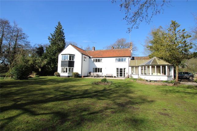 6 bedroom detached house for sale