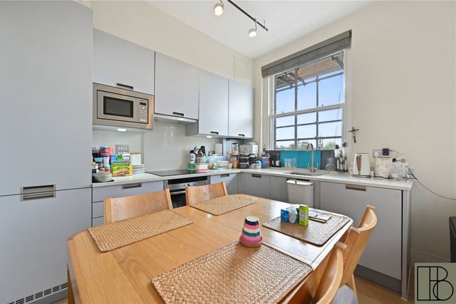 King Street, Hammersmith, London, W6 1 bed apartment for sale