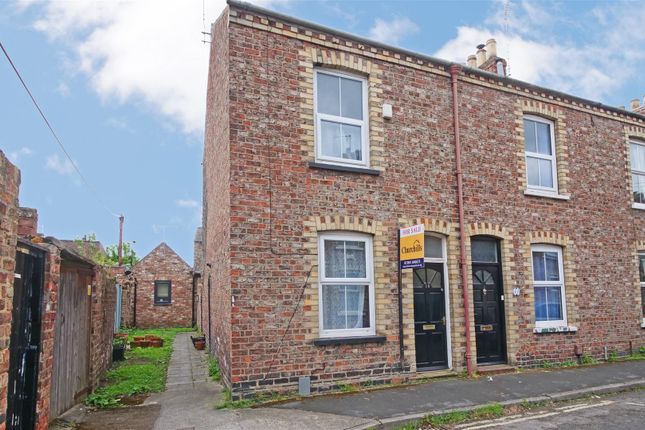Fern Street, Lord Mayors Walk 3 bed end of terrace house for sale