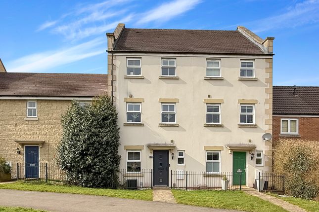 Swaledale Road, Warminster 4 bed terraced house for sale