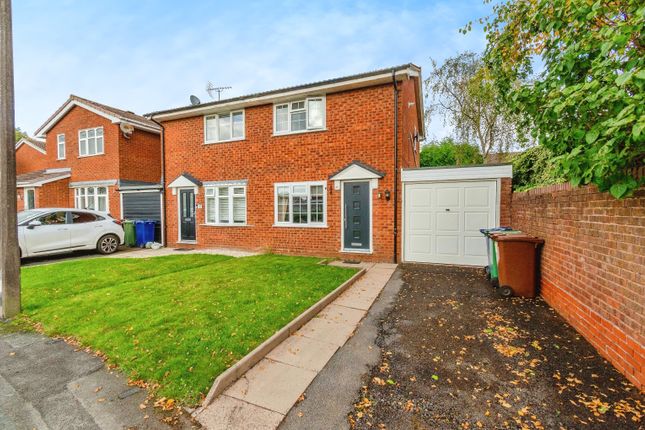 2 bedroom semi-detached house for sale