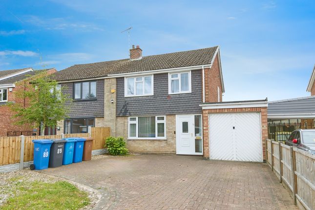 3 bedroom semi-detached house for sale