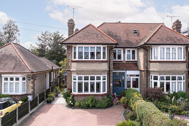 3 bed semi-detached house