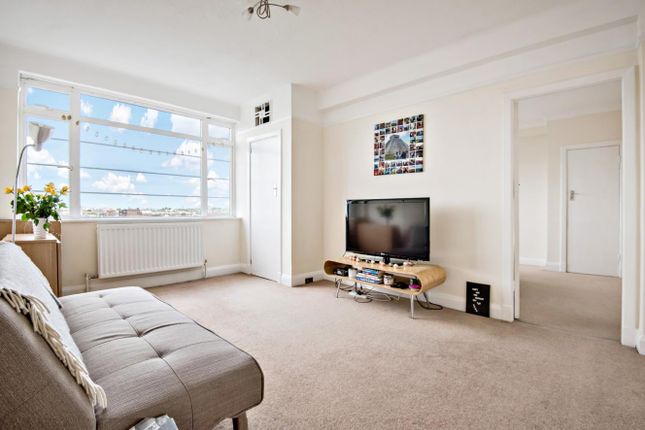 2 bed flat