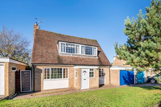 Hilltop Rise, Bookham 4 bed detached house for sale