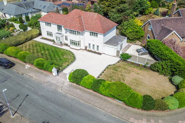 Greenbank Drive, Southport PR8 5 bed detached house for sale