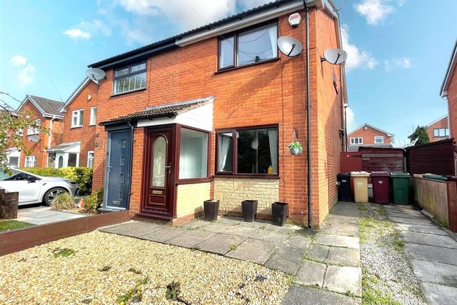 Quakerfields, Westhoughton, Bolton 2 bed semi