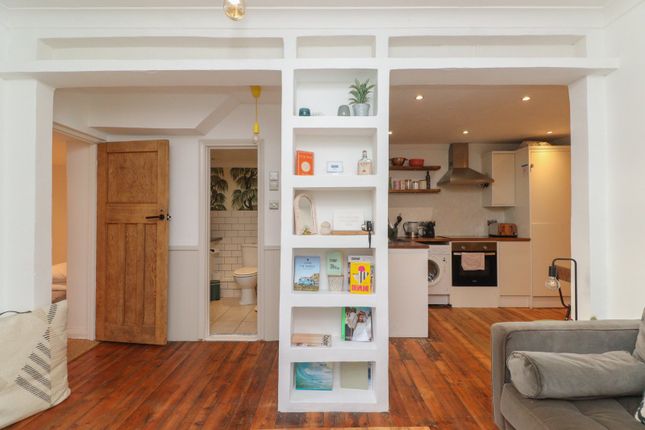 Ethelbert Road, Margate, CT9 2 bed flat for sale