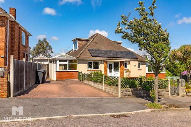 4 bedroom detached bungalow for sale