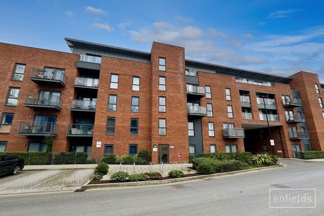 Southampton SO19 2 bed apartment for sale