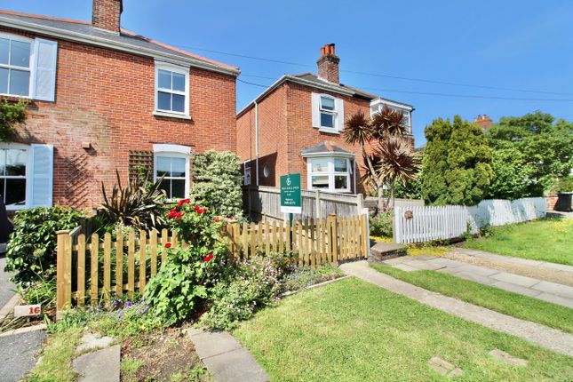 2 bedroom semi-detached house for sale
