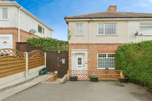 2 bedroom semi-detached house for sale
