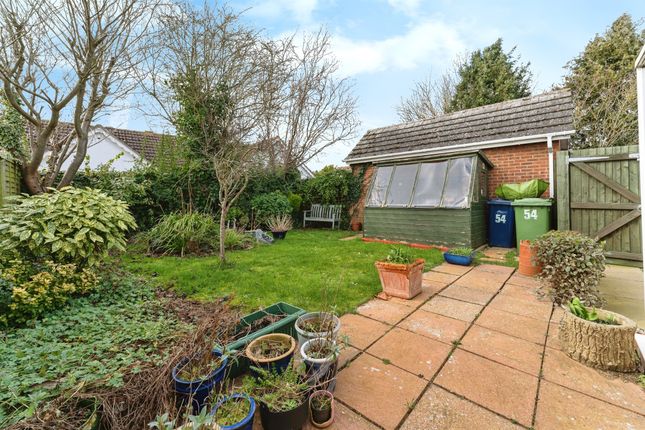 2 bedroom semi-detached bungalow for sale