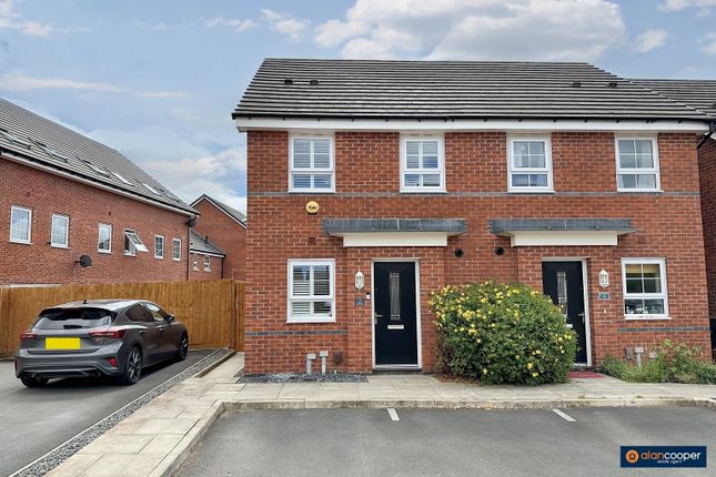 2 bedroom semi-detached house for sale