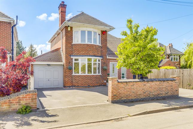 3 bed detached house