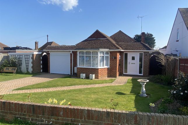 The Crescent, Rustington BN16 2 bed detached bungalow for sale