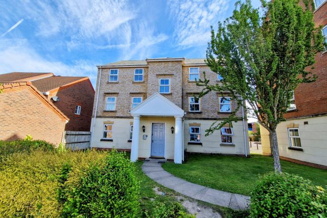 2 bed flat