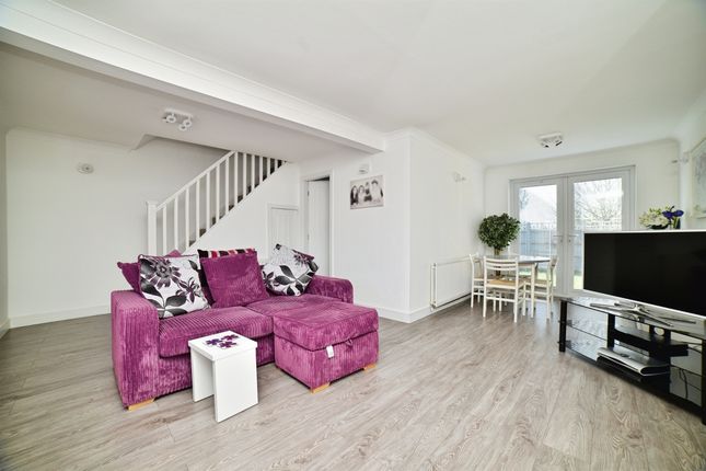 3 bed semi-detached house