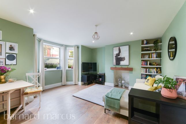 1 bedroom ground floor flat for sale