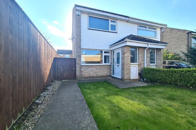 2 bedroom semi-detached house for sale