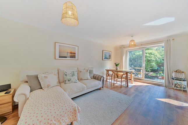 Thirlmere Road, London, London, SW16 2 bed flat for sale
