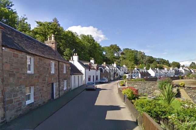3 bed semi-detached house