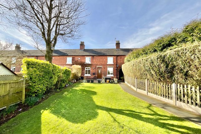 Moreton, Newport, TF10 4 bed cottage for sale