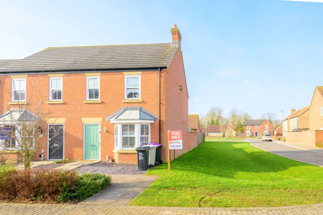 3 bedroom semi-detached house for sale