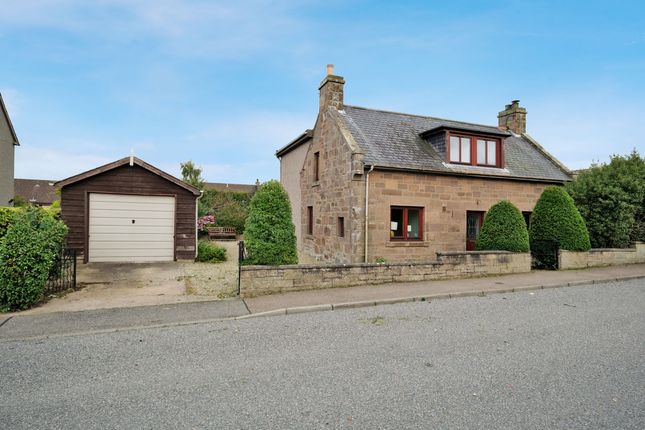 4 bed detached house