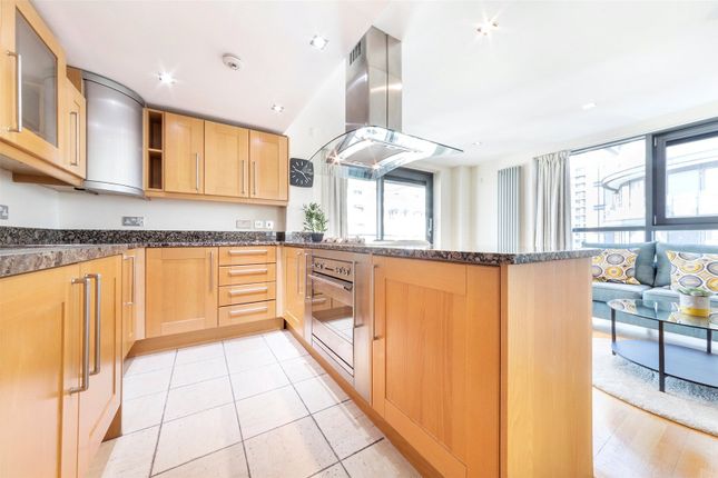 41 Millharbour, London E14 2 bed apartment for sale