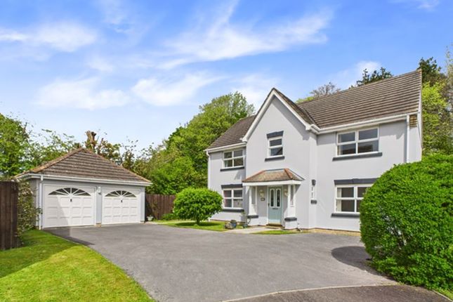 Ffordd y Briallu, Abergwili, Carmarthen 4 bed detached house for sale